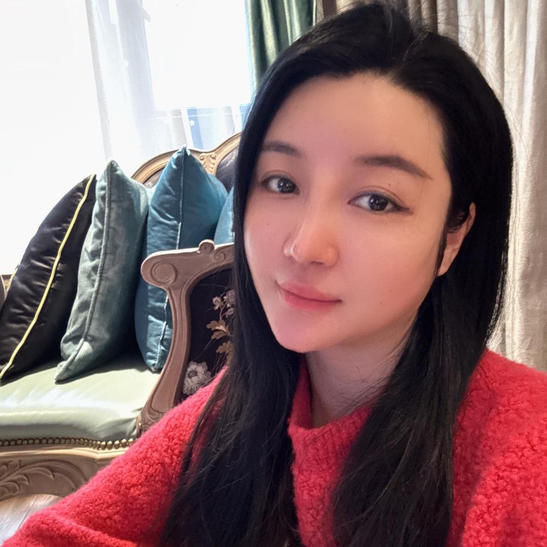周珈伊