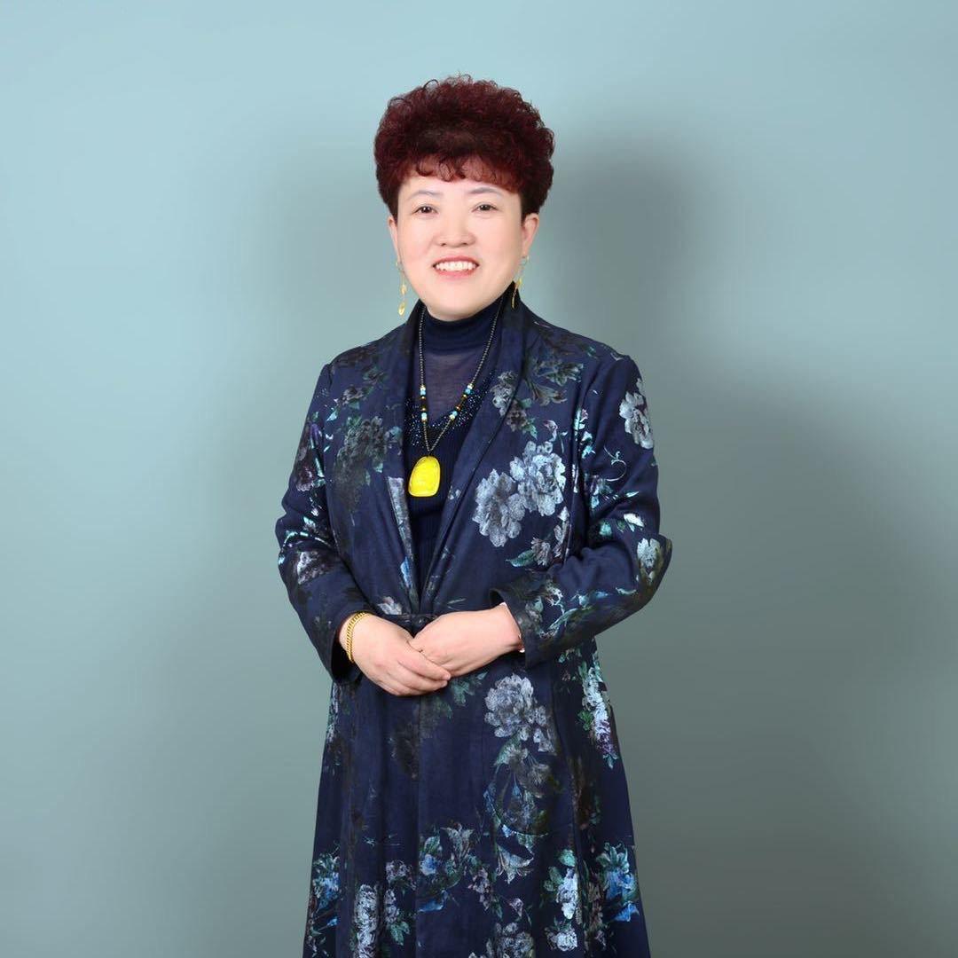 李萍山东养生冠爆款面包生产基地