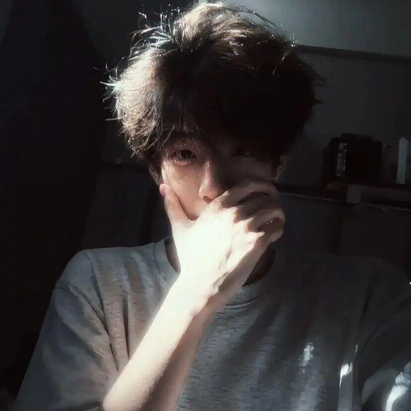 ￴ ￴ ￴￴ ￴ ￴ ￴￴ ￴ ￴