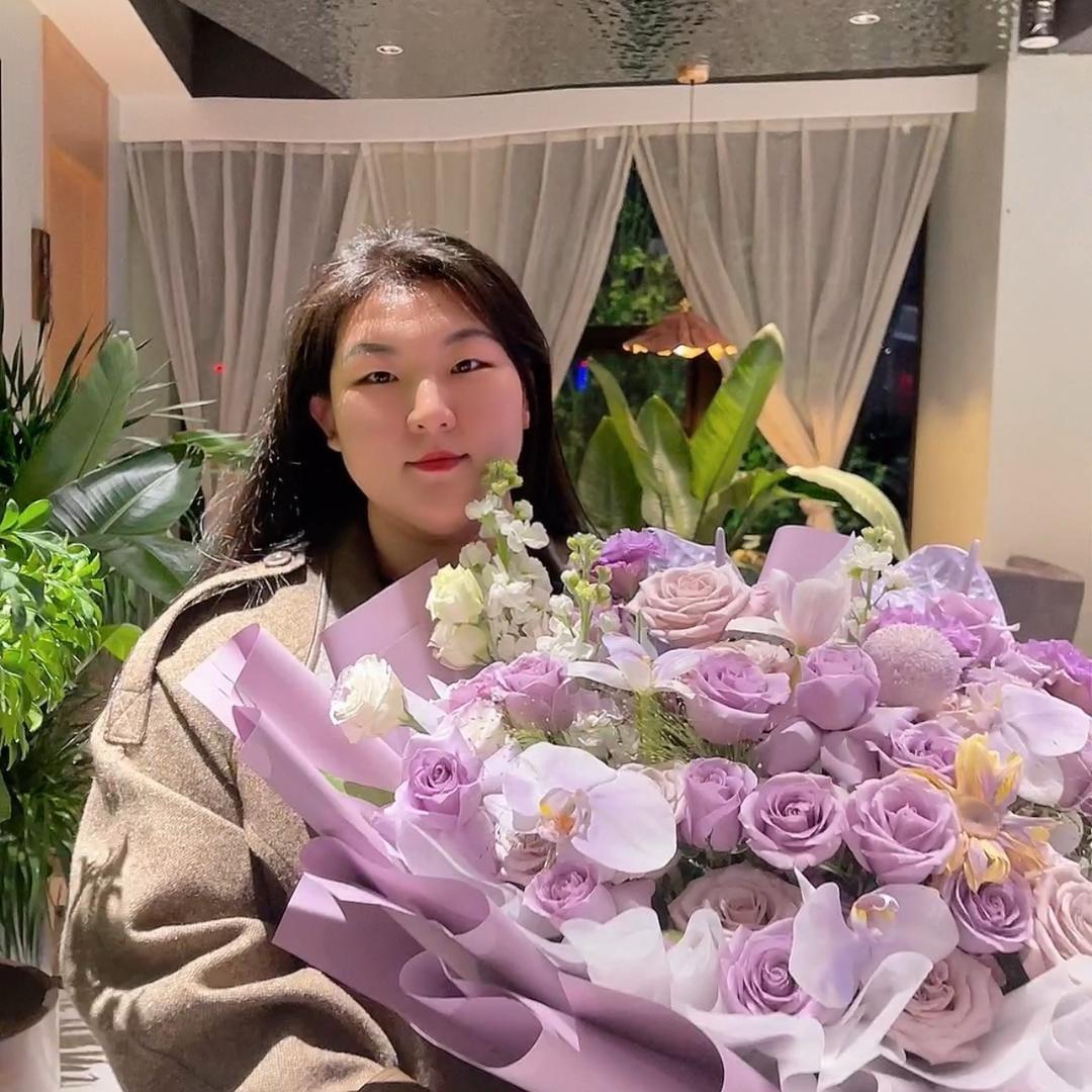 古交广场邻家儿女水育馆