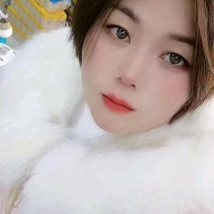 伊伊坊批发总仓客服5服装号
