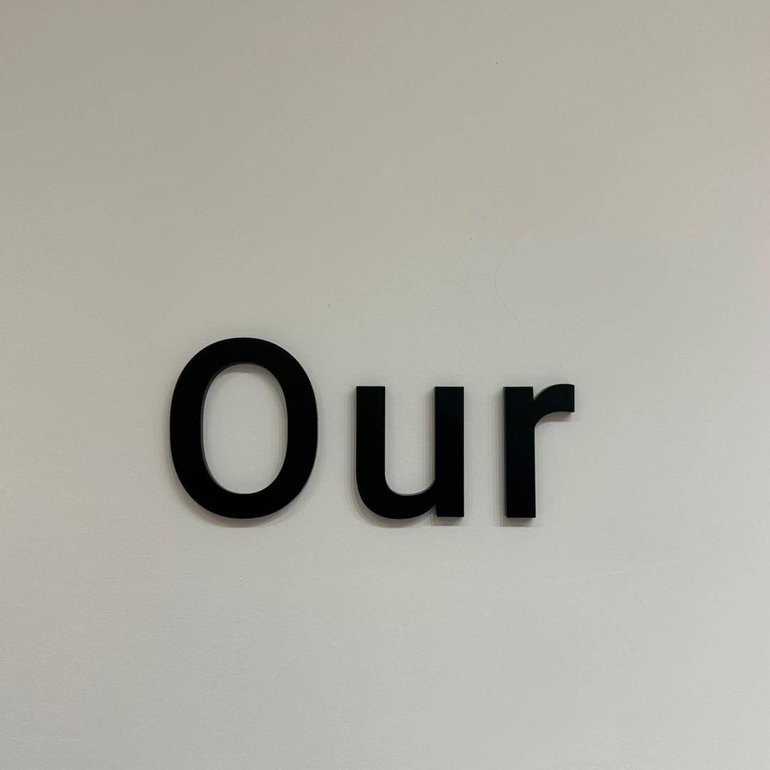 Our。