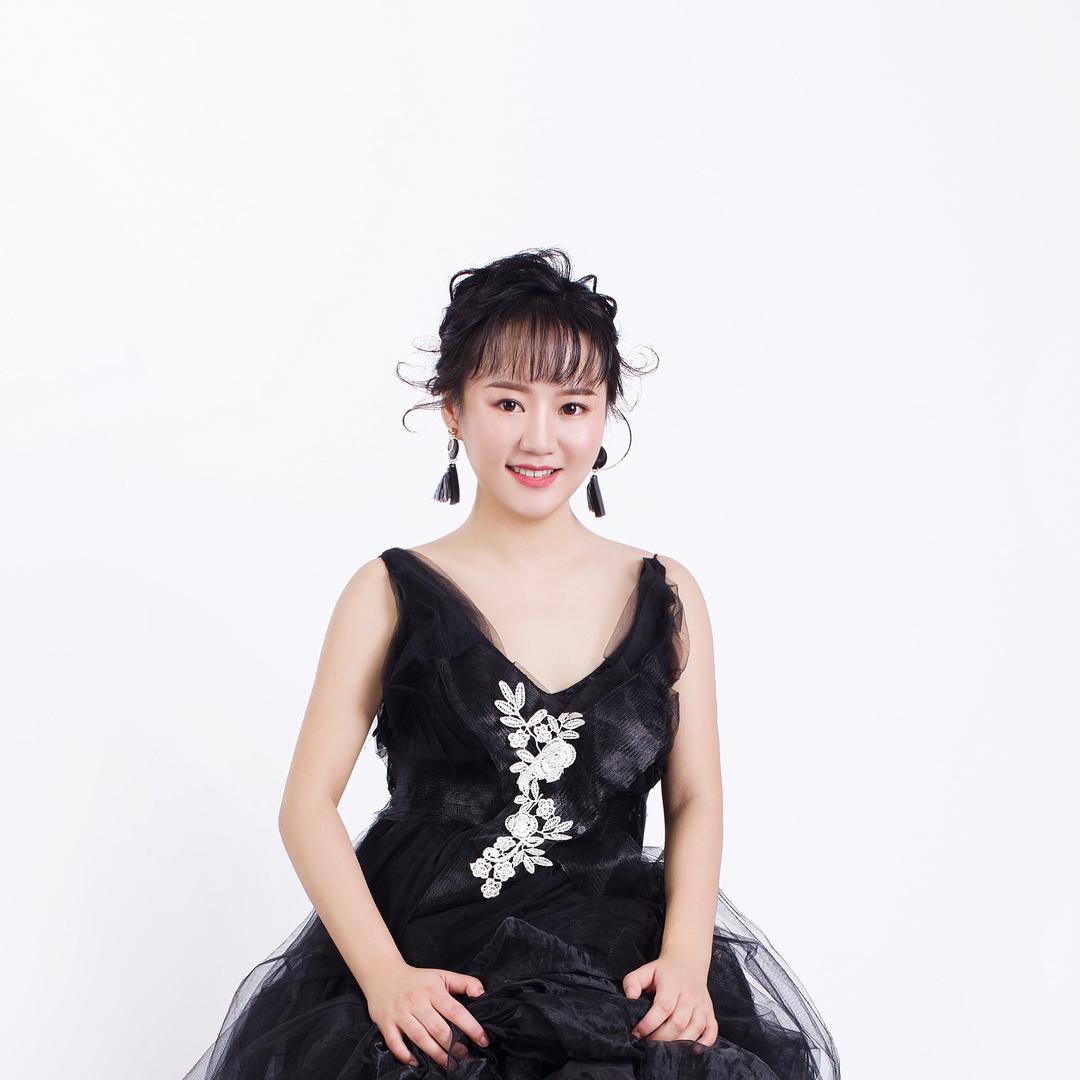 Soprano 刘文倩
