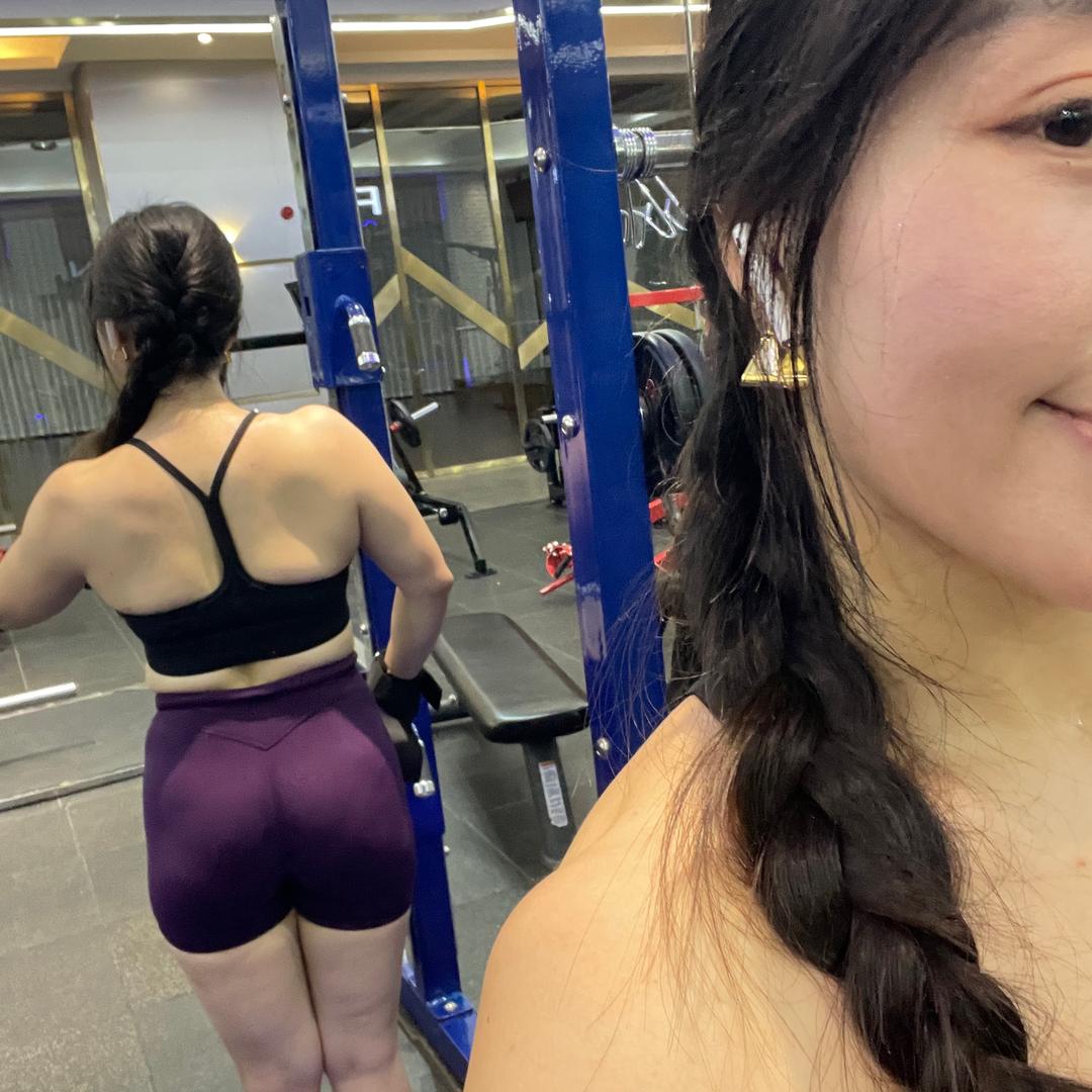 练不大吃的多女士