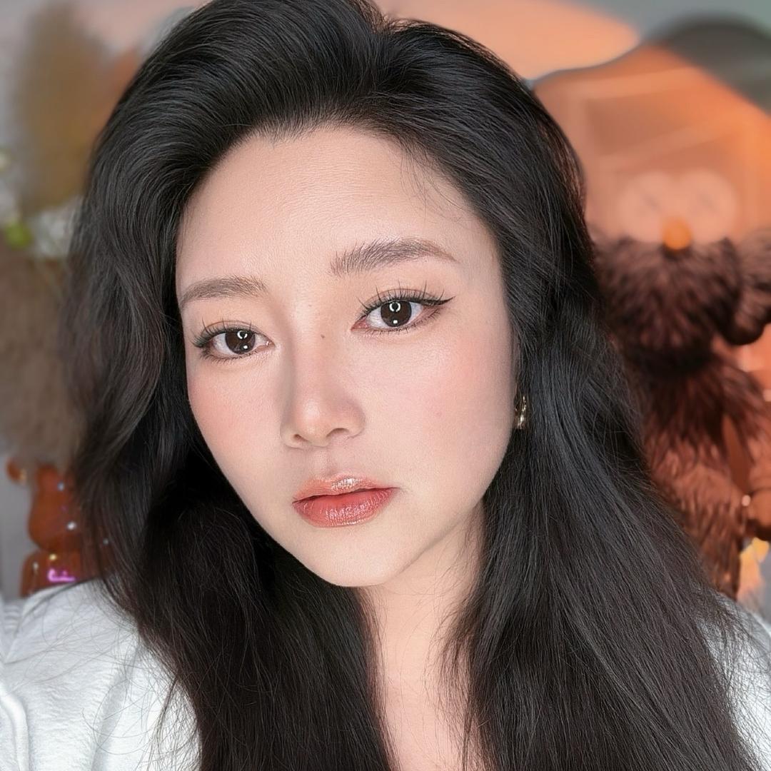 化妆造型师馨悦