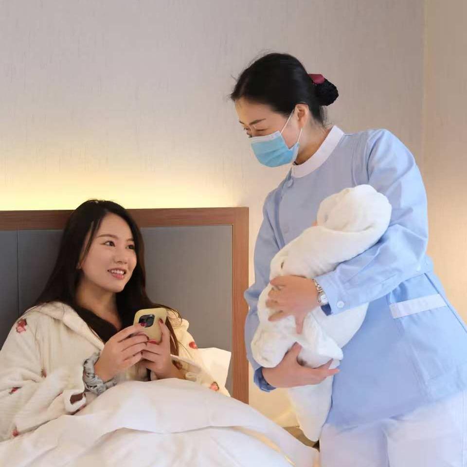 禧阁国际月子中心铁姐