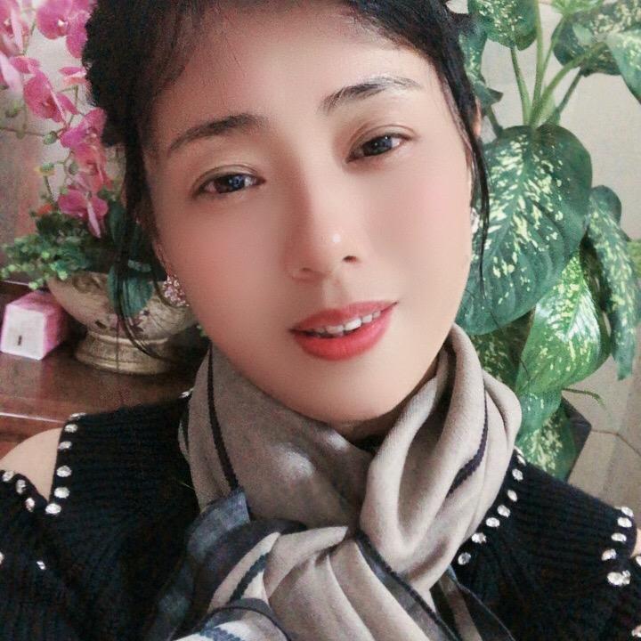 阿芬1712475564