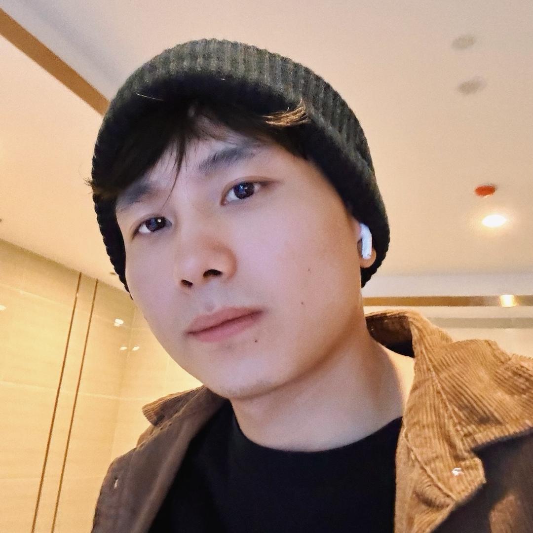 杨爱看世界