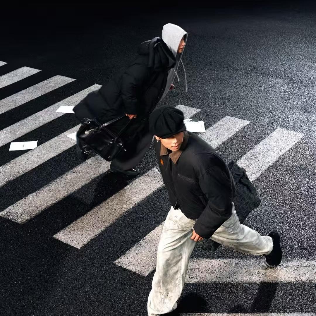 날개 돋친 듯 팔리다潮品