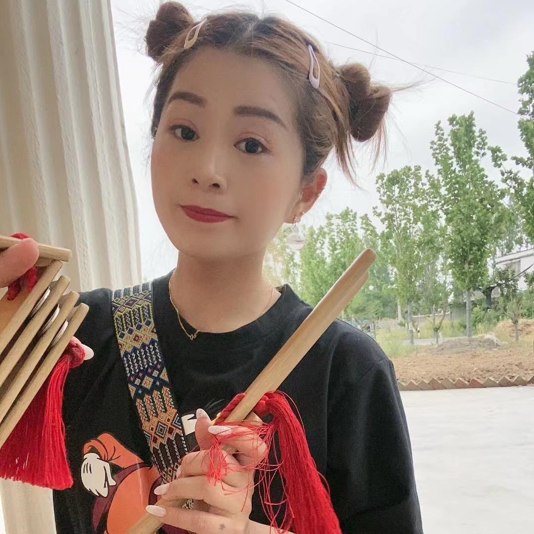 财女乔大胆