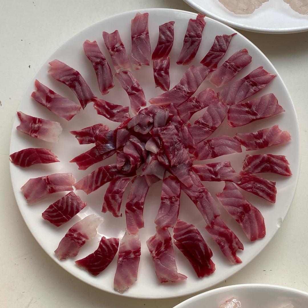 鱼生小二