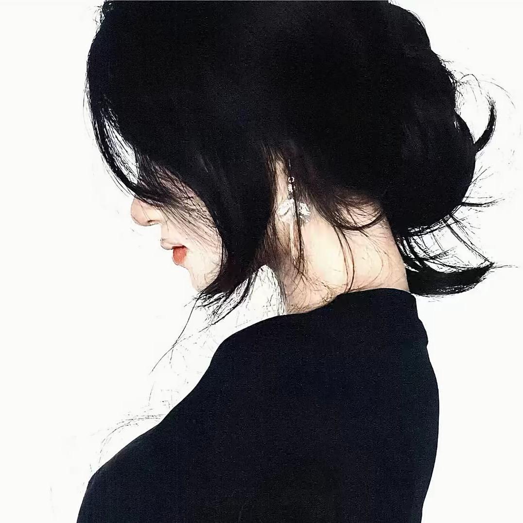 不是甜妹好烦ₐ