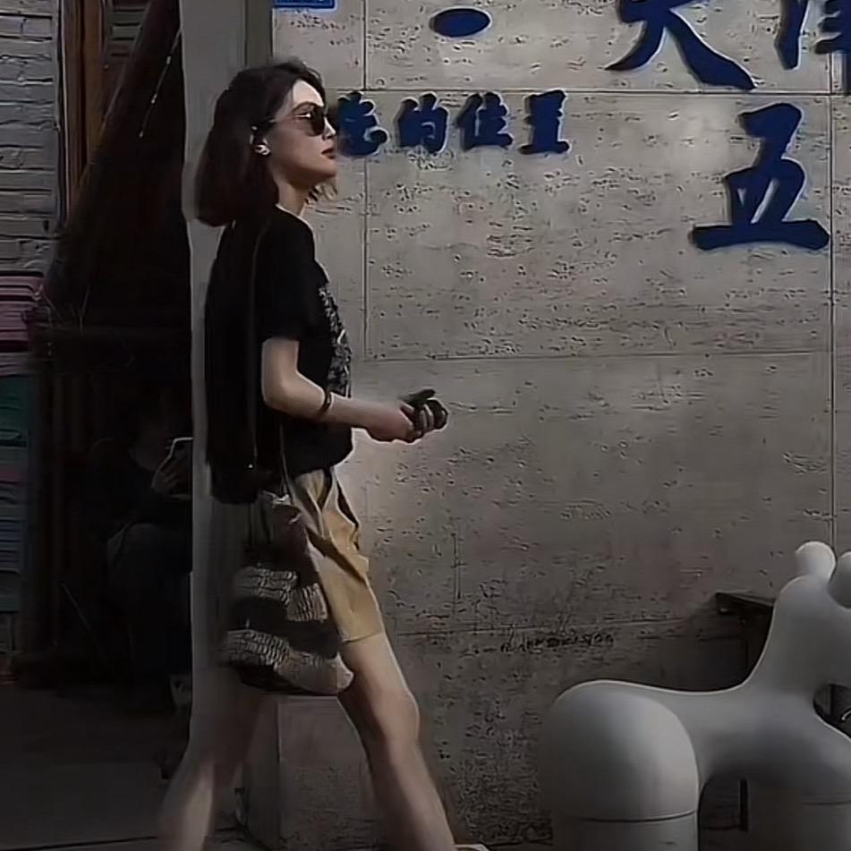 珊珊老板的OOTD