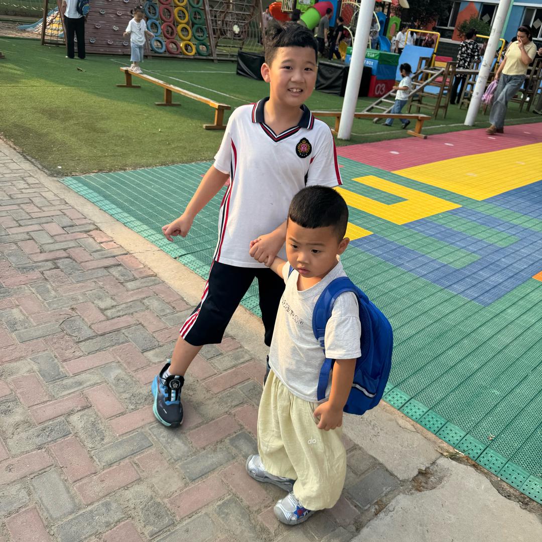 大健水电团队（大健媳妇）