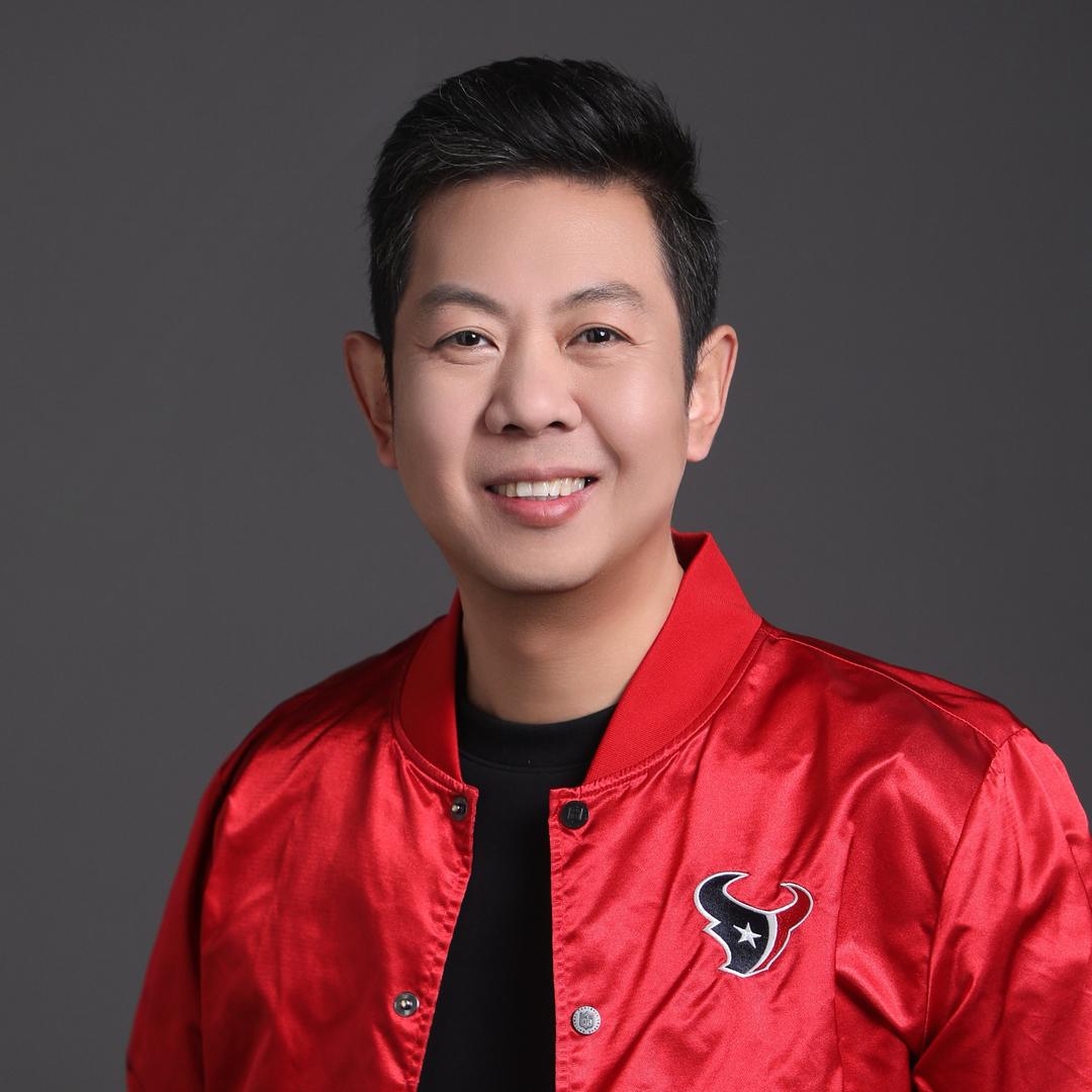 李阳的摄影机