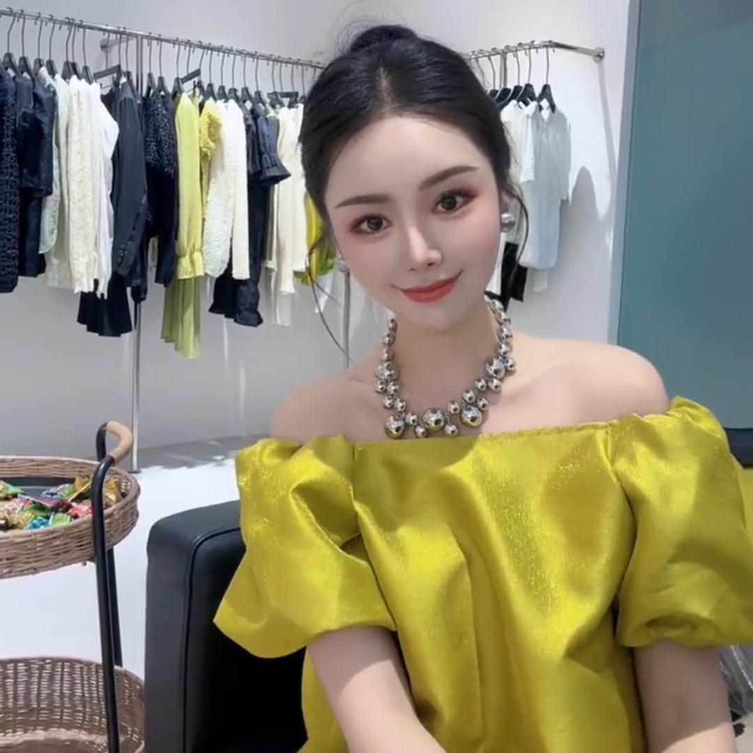 银基.有感家女装批发