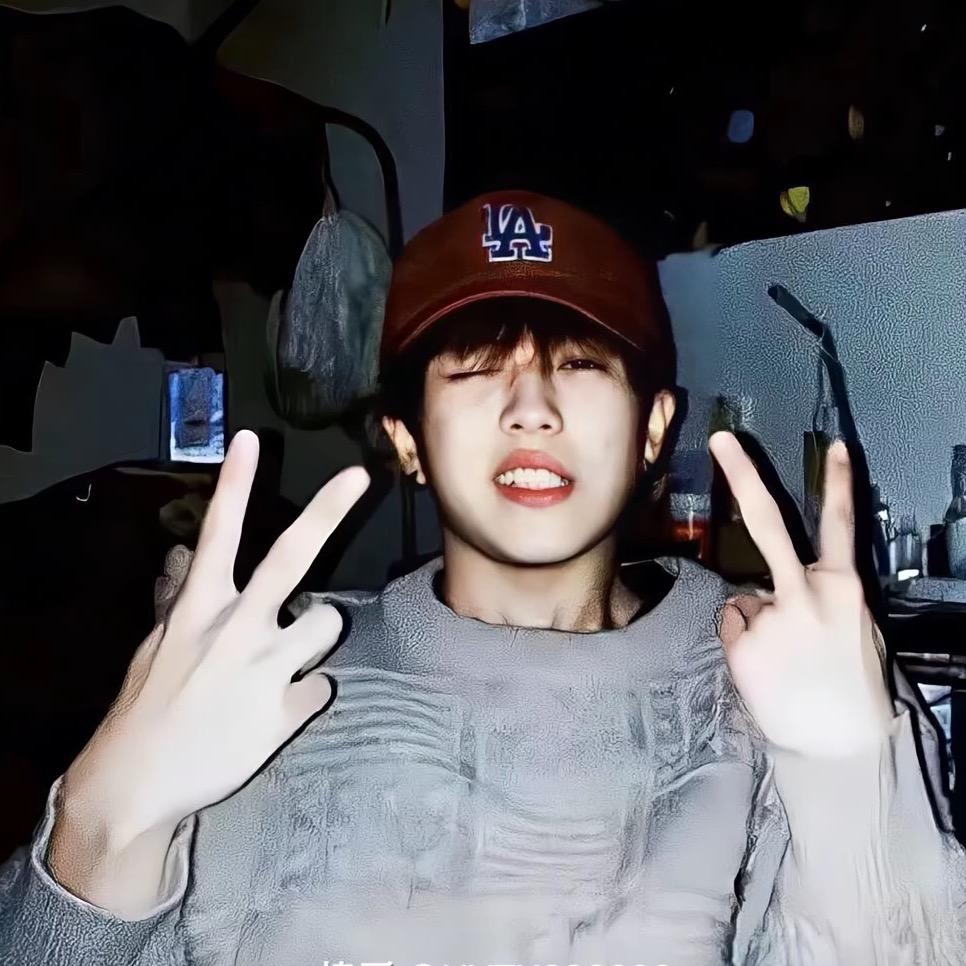 卷毛小狗✨
