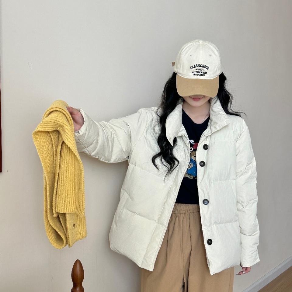 萌宇工厂店高端羽绒服饰