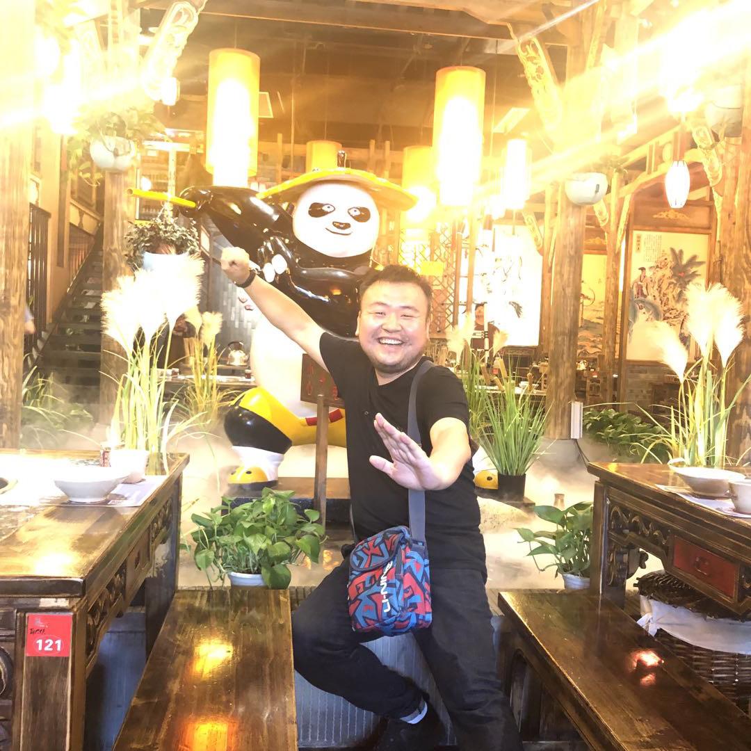 没错！我就是小陈老师 抖音上教会诗歌弹唱