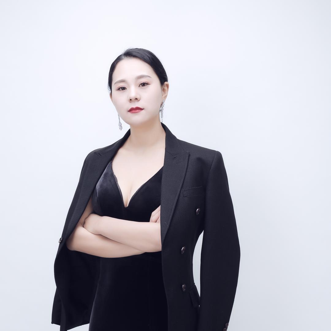 Cs雅美甲美睫皮肤管理