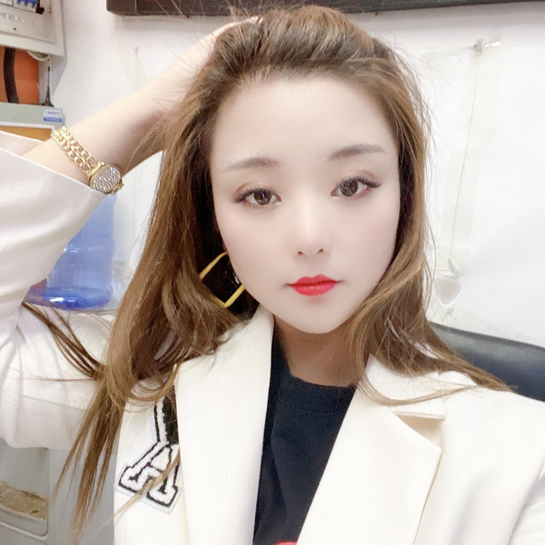 笑笑🦋菇凉🧚‍♀️