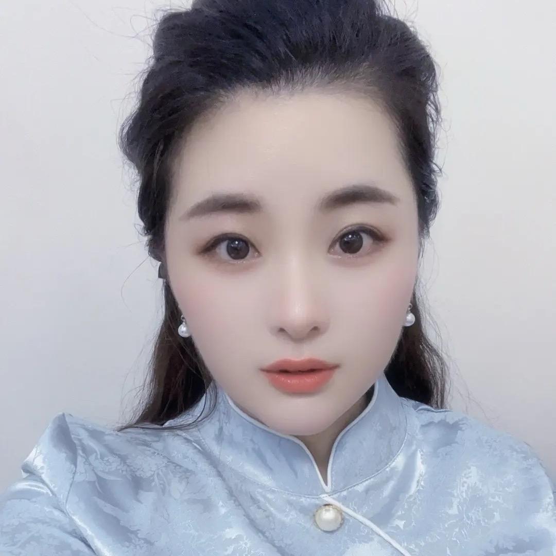 娜小娜⁹²¹（一顺百顺）