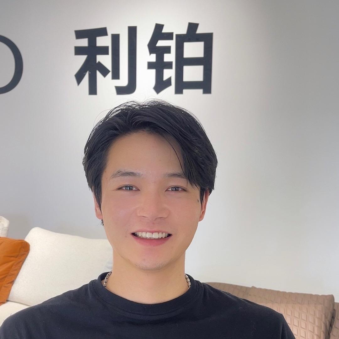 名哥 意式极简利铂家具厂