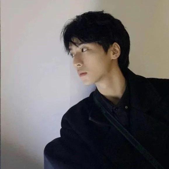 和光信息咨询｛小二｝