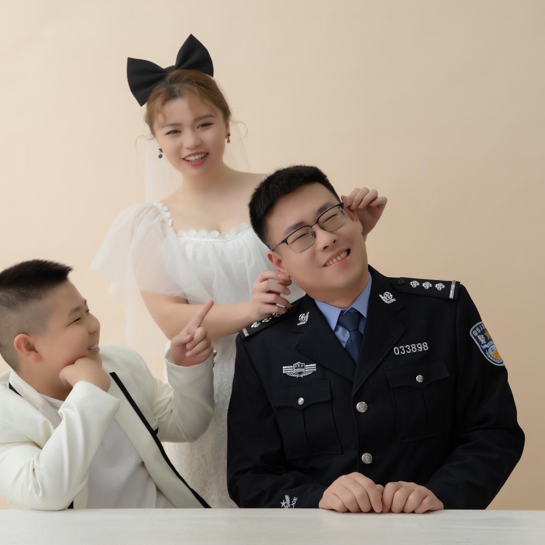 小黄蜂运营官