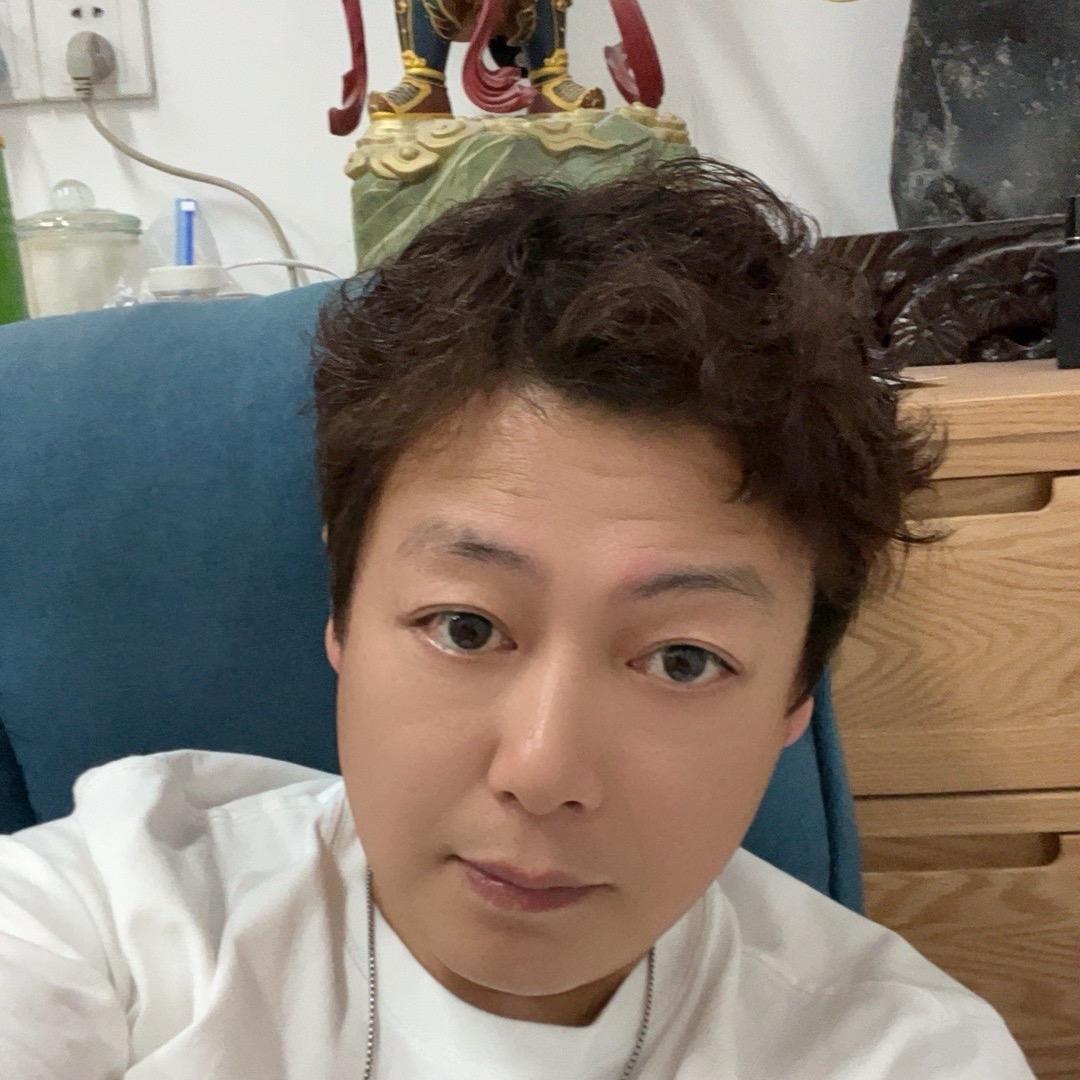 曾哥的宁天女装