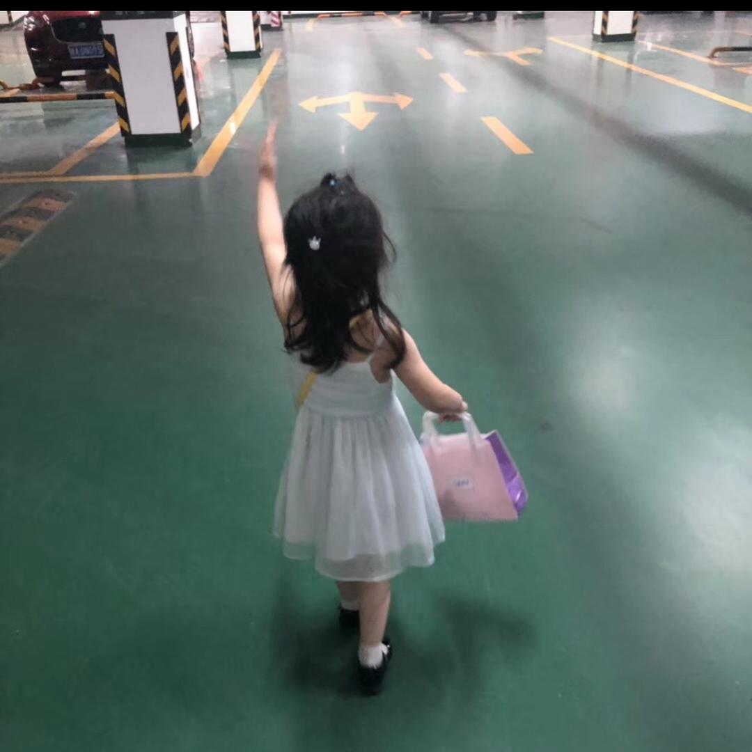 张群