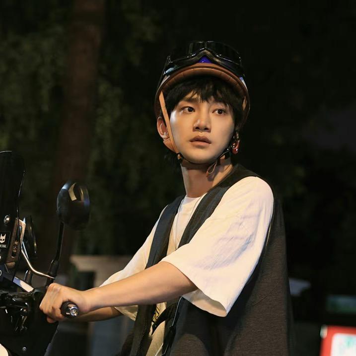 蒋龙 ☀ Sunday@抖音