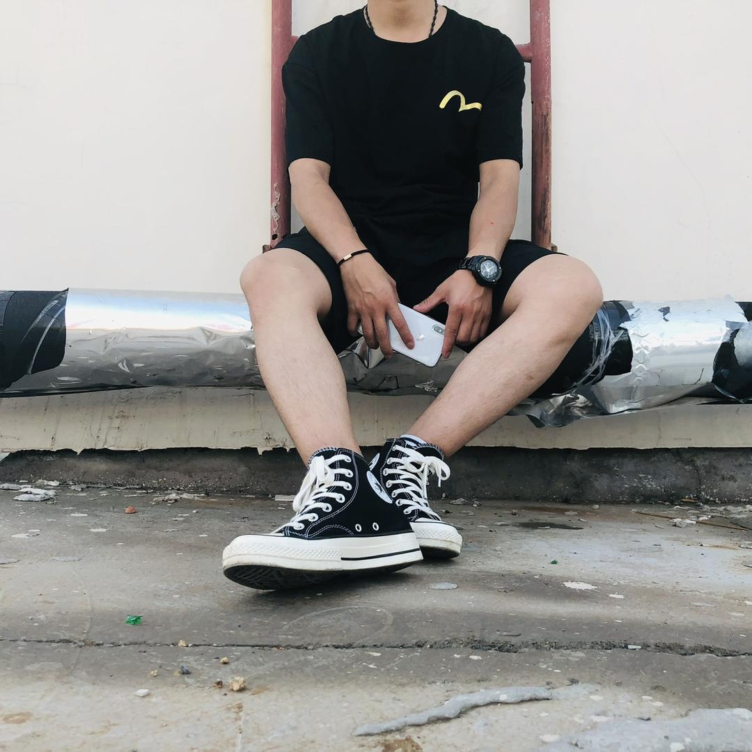 V领