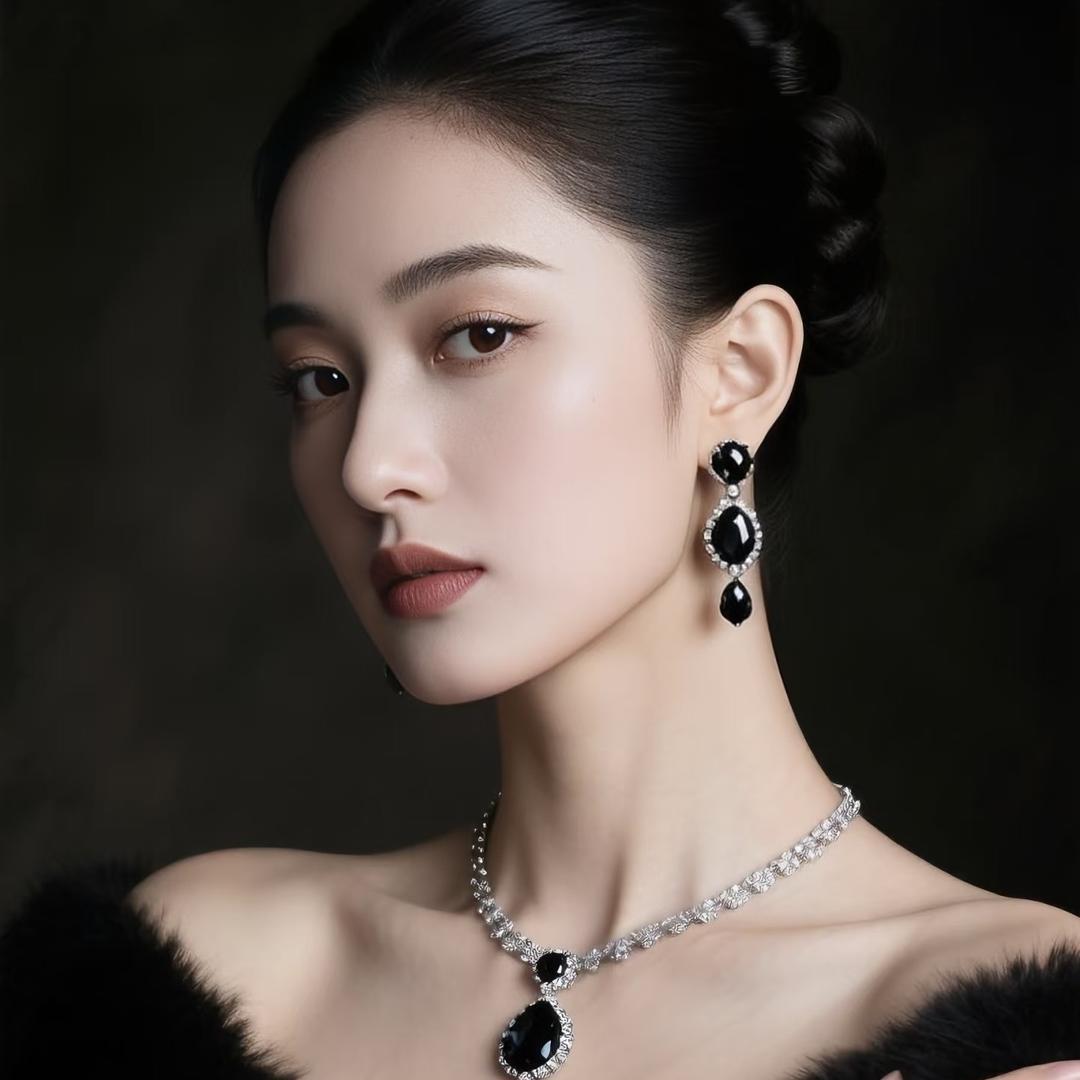 饰界有你灿莲饰品专卖店如意