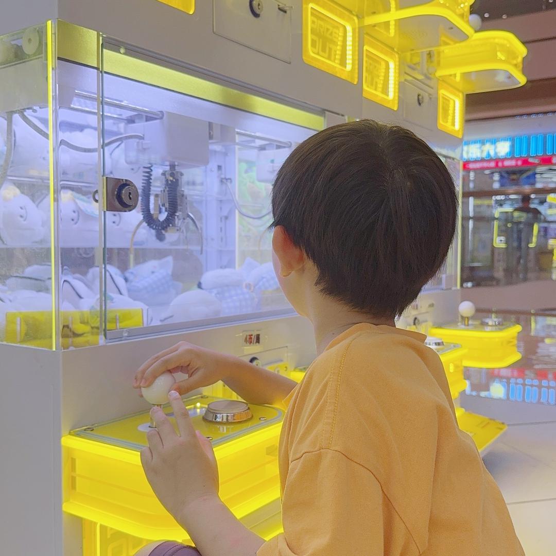 阳光☀️下的清溪🌊