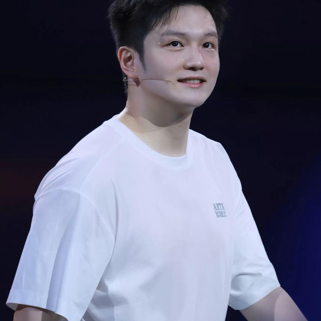 嘻嘻嘻i不开的吧