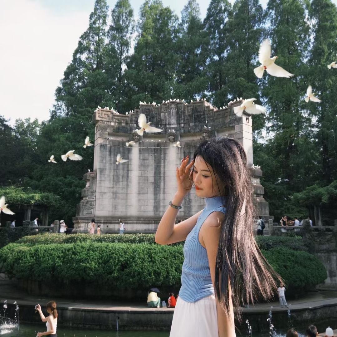 妞妞服饰穿搭