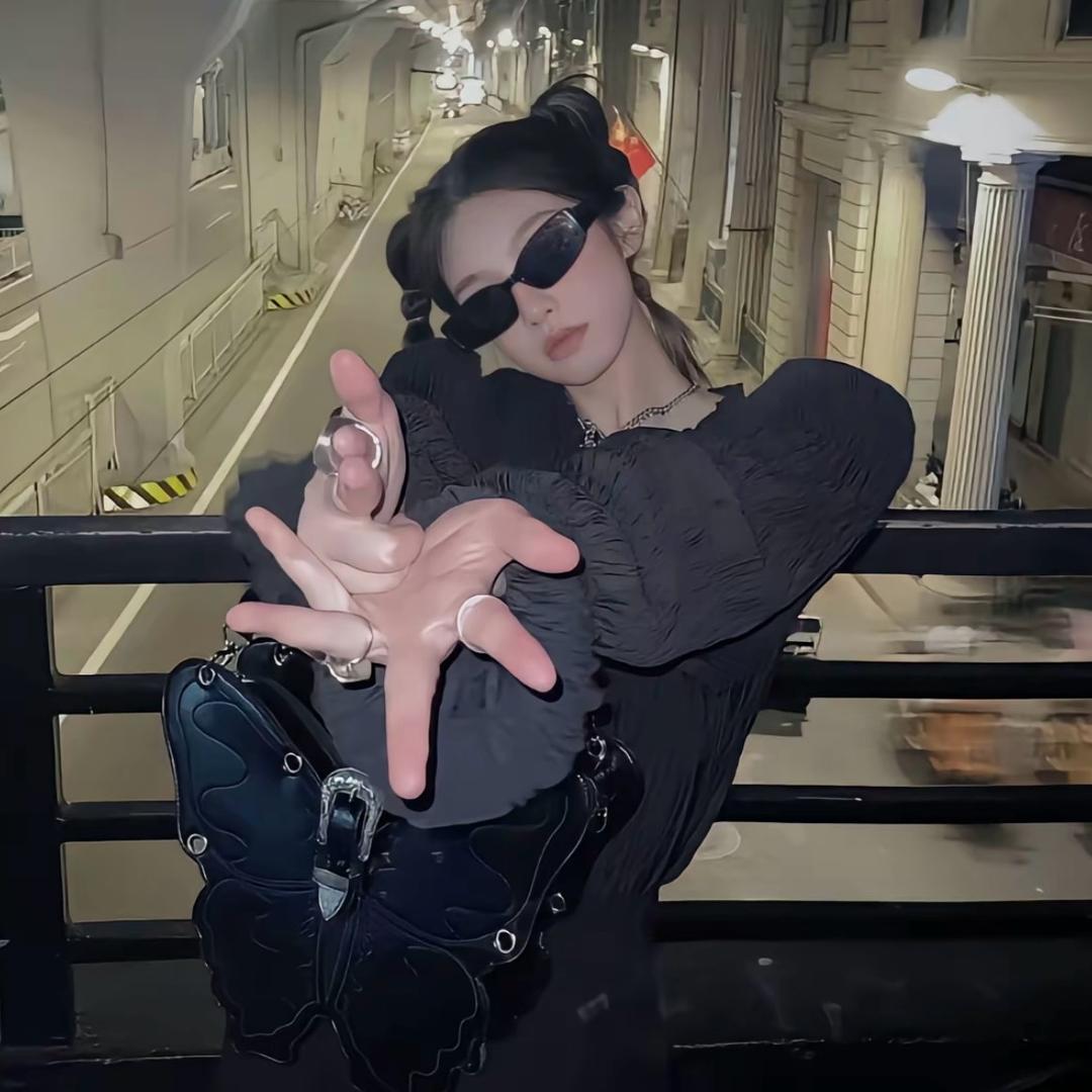 、、