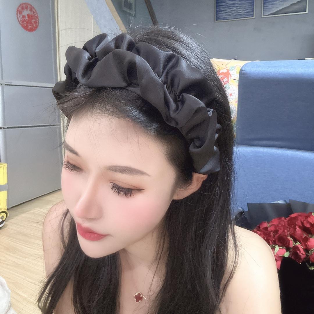 小了白了兔