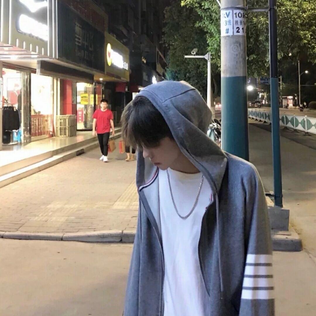 小西东