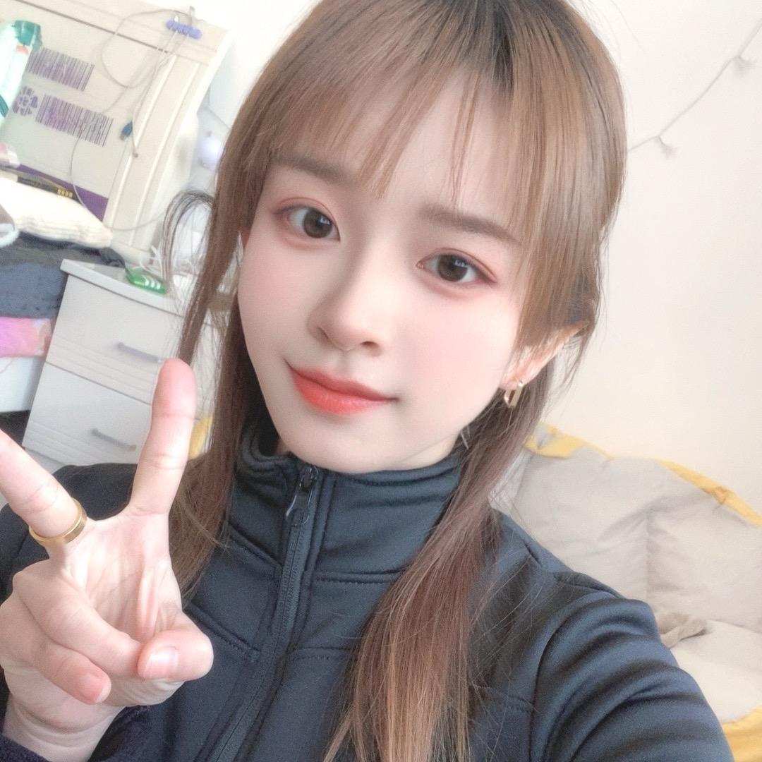 爱笑的熊小姐🥤