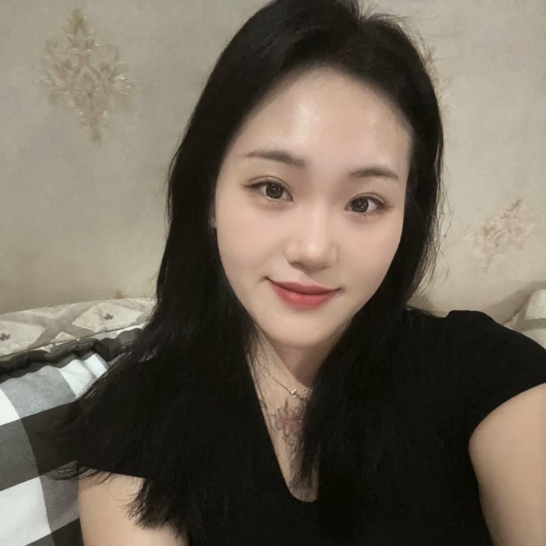 玲玲吖