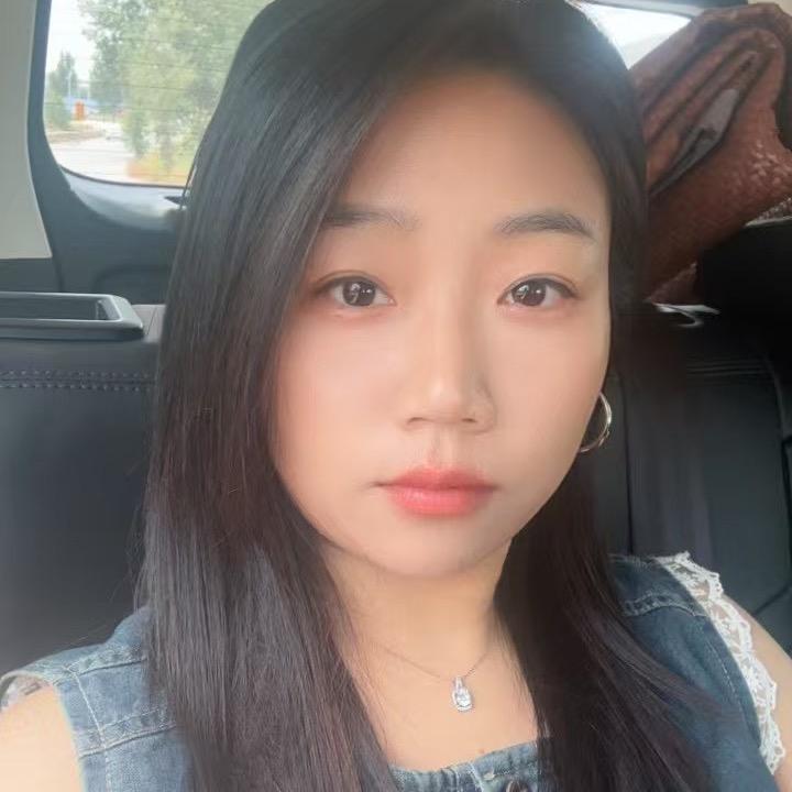 睡不饱💤的小苗