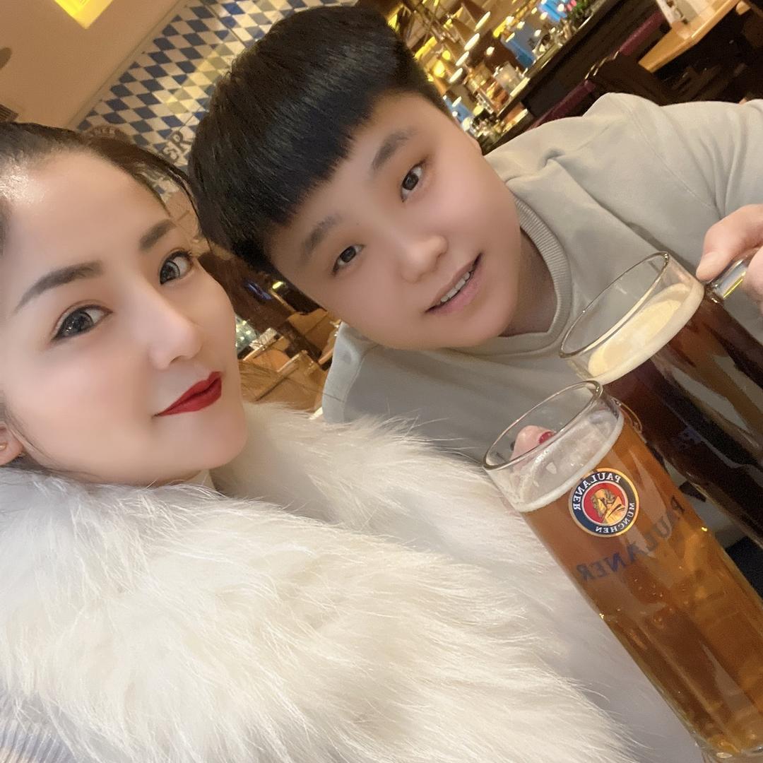 爱吃的欢子