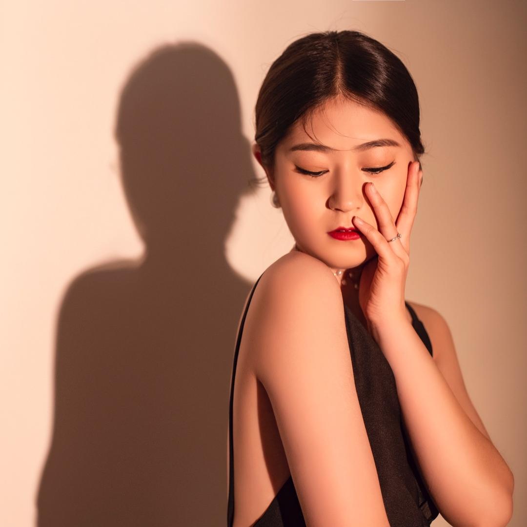 李梦瑶.