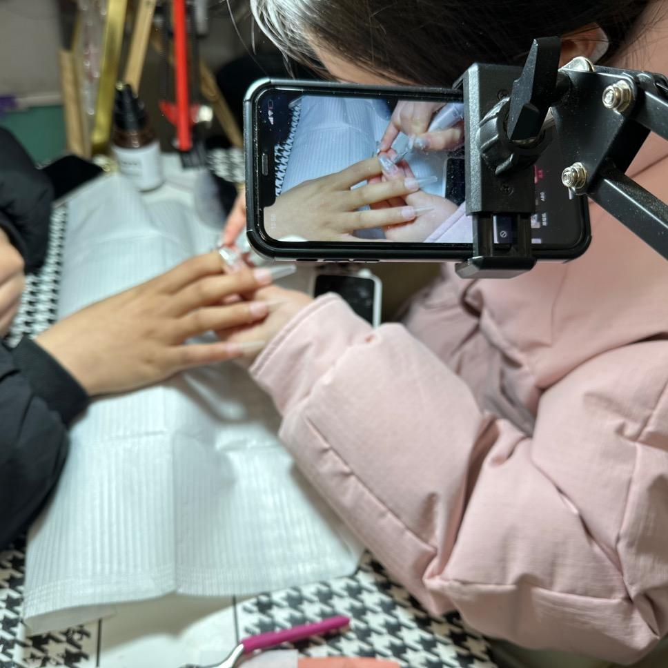 吴小姐美甲美睫