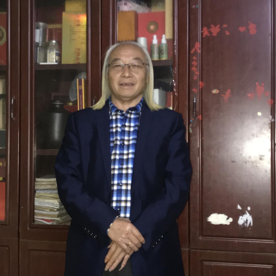 刘琼文老师(刘丙子)