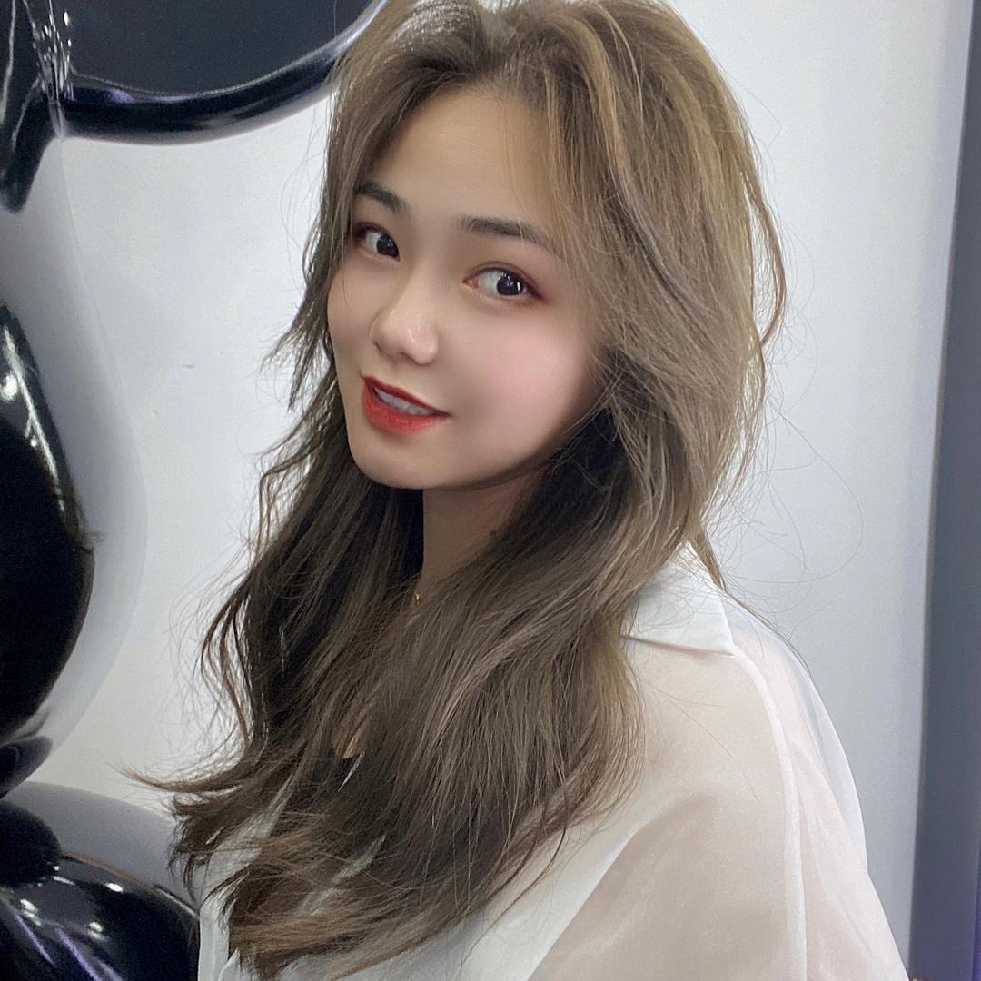 艾莎莎