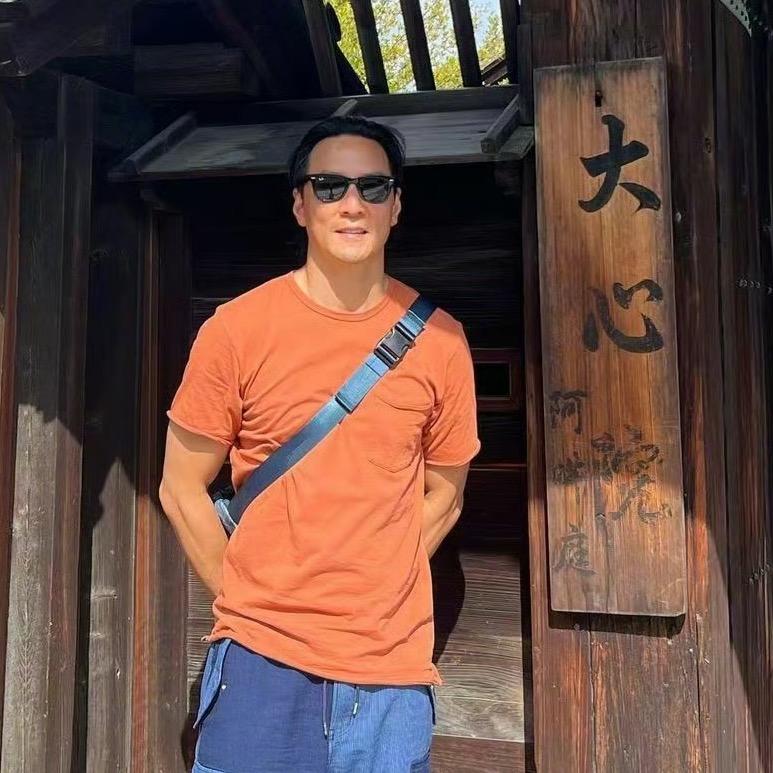 极个别群众