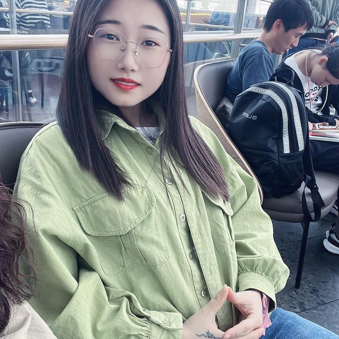 小桃同学👩‍🎓